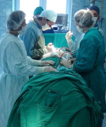Operatia coloanei vertebrale ar trebui sa fie ultima solutie